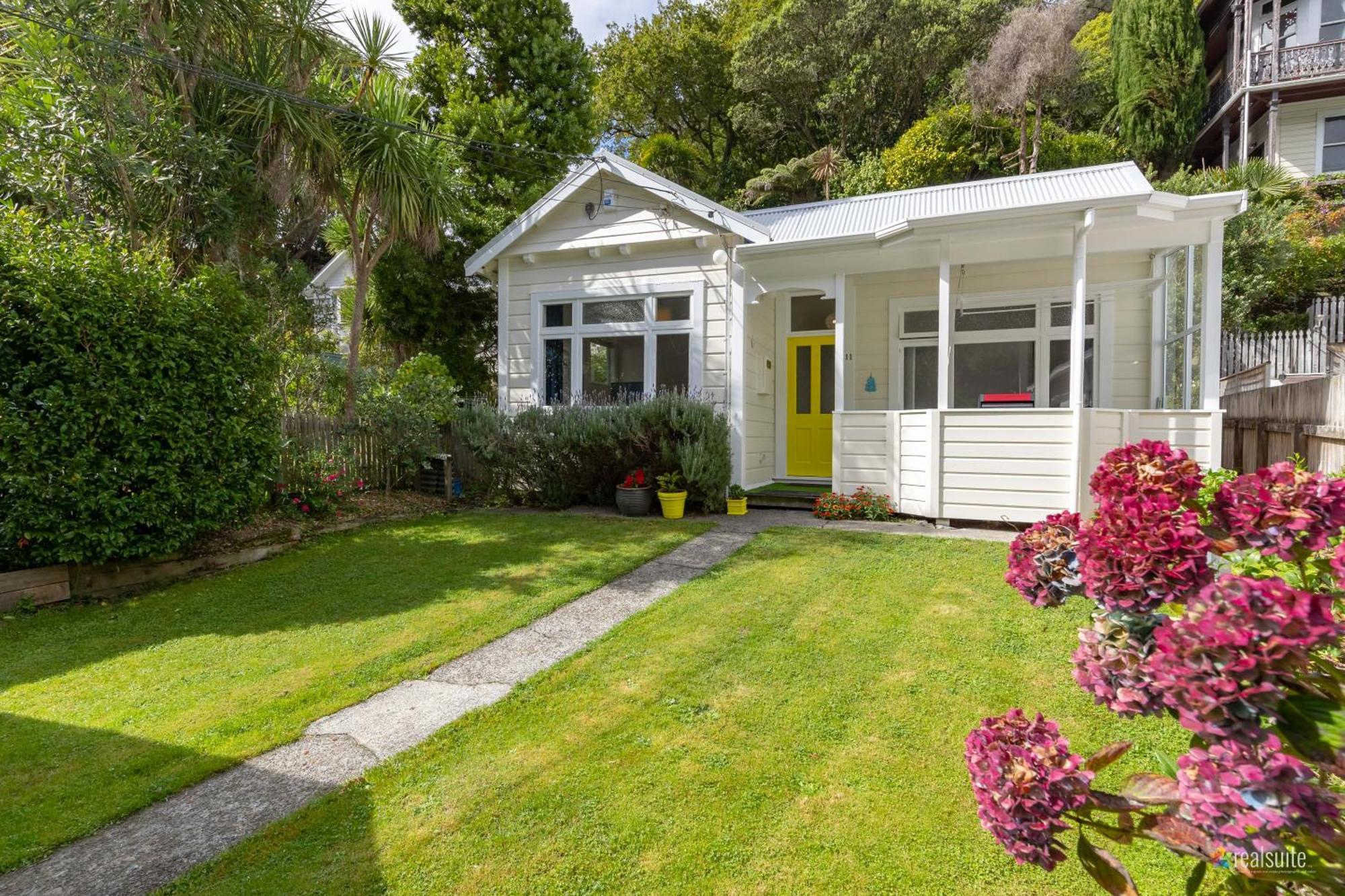 Peaceful & Private City Cottage With Carparks Wellington Bagian luar foto